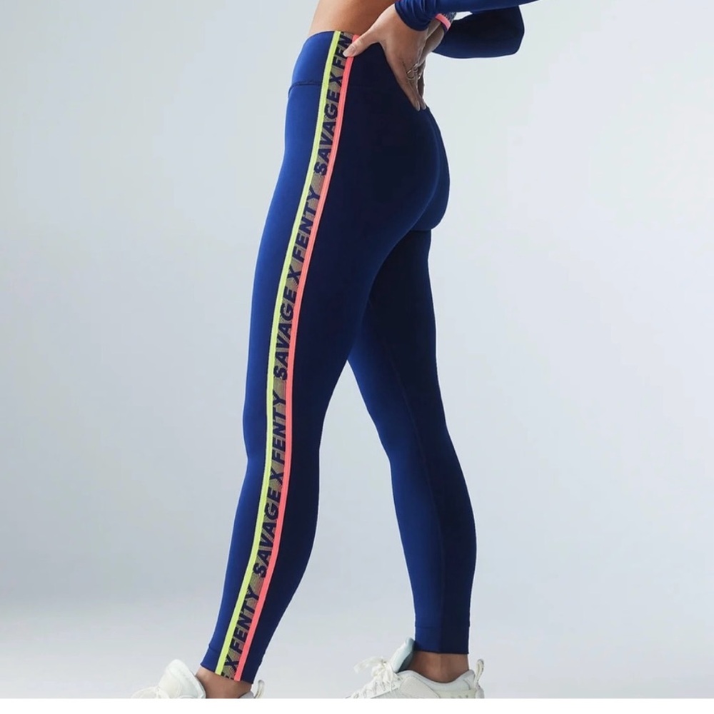 Savage X Fenty Main Player Leggings in Indigo Off Blue